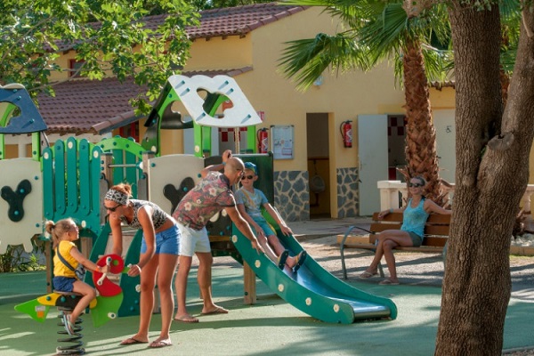 /campings/francia/languedoc-rosellon/herault/Parc des Sept Fonts/camping-parc-des-sept-fonts-1483096897-xl.jpg